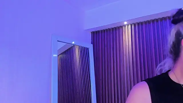 GabyRose9 online show from 6, 4, 2026