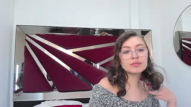 Snapshot of MarieTaylor_ chatting on 29, 11, 2025 MarieTaylor online show from 29, 11, 2025