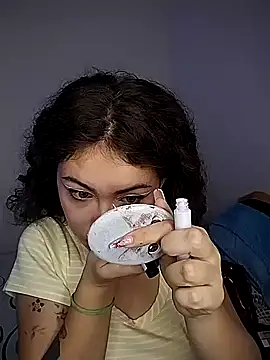 Snapshot of MarieTaylor_ chatting on 14, 1, 2026 MarieTaylor online show from 14, 1, 2026