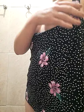 Bruninhahot86 online show from 19, 11, 2025