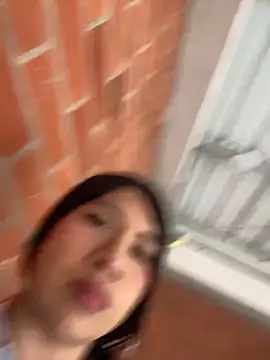 Celeste villanueva  online show from 22, 12, 2025