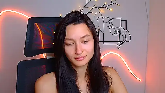 Stella XO online show from 9, 8, 2026