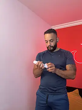 Snapshot of Mike_savage3 chatting on 13, 2, 2026 Mike savage3 online show from 13, 2, 2026