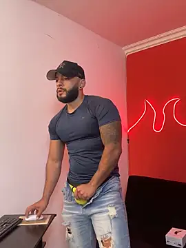 Snapshot of Mike_savage3 chatting on 1, 3, 2026 Mike savage3 online show from 1, 3, 2026