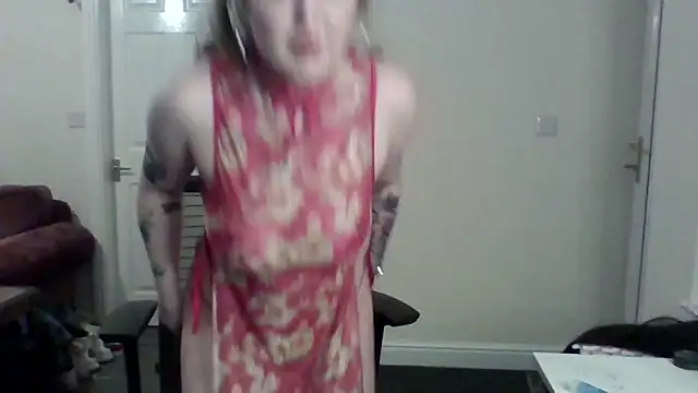 Snapshot of Persha_XX chatting on 19, 11, 2025 Persha XX online show from 19, 11, 2025