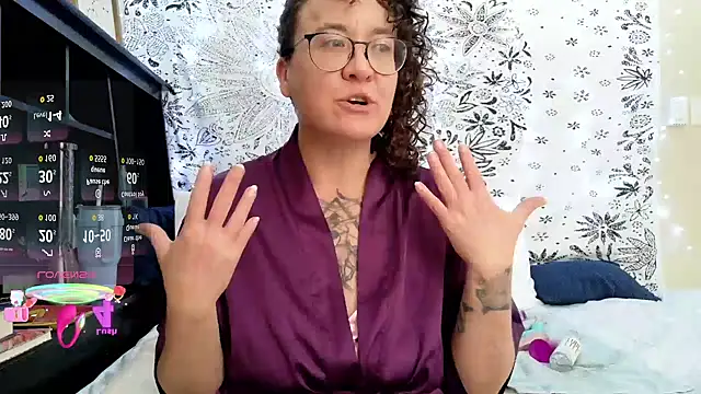 Snapshot of sareberr420 chatting on 12, 1, 2026 sareberr420 online show from 12, 1, 2026