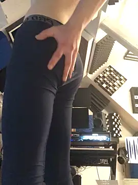 Spielzeugtwink online show from 19, 12, 2025