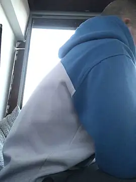 Spielzeugtwink online show from 20, 4, 2026