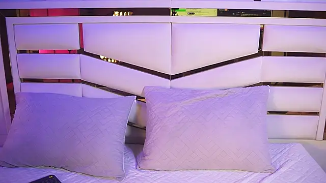 luciana agudelo online show from 31, 3, 2026