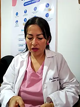 JustSamantha  online show from 12, 4, 2026