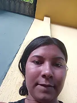 scarlet mia online show from 19, 11, 2025