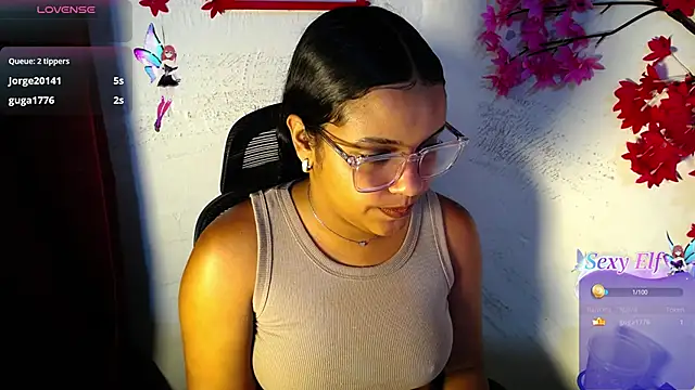 Snapshot of chleo_rosse chatting on 28, 6, 2026 chleo rosse online show from 28, 6, 2026