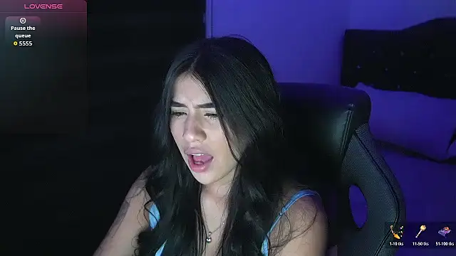 Snapshot of leyla_sanss chatting on 20, 11, 2025 leyla sanss online show from 20, 11, 2025