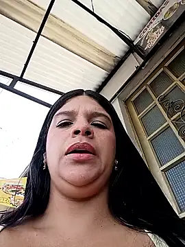 Layla-daring online show from 17, 3, 2026