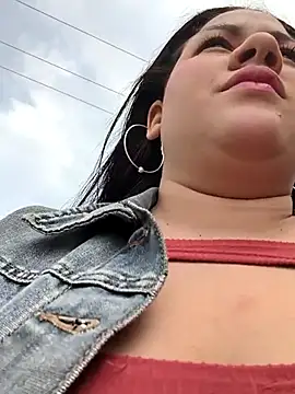 Kendra-daring online show from 18, 12, 2025