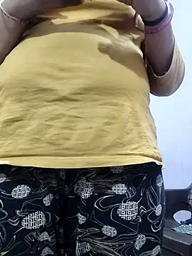 yamunna647 online show from 22, 11, 2025