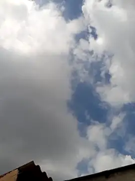 Eezxxx online show from 12, 4, 2026