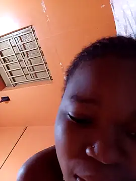 Snapshot of AngelaAbi chatting on 28, 2, 2026 AngelaAbi online show from 28, 2, 2026