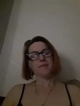 LanaOlbenst online show from 14, 4, 2026