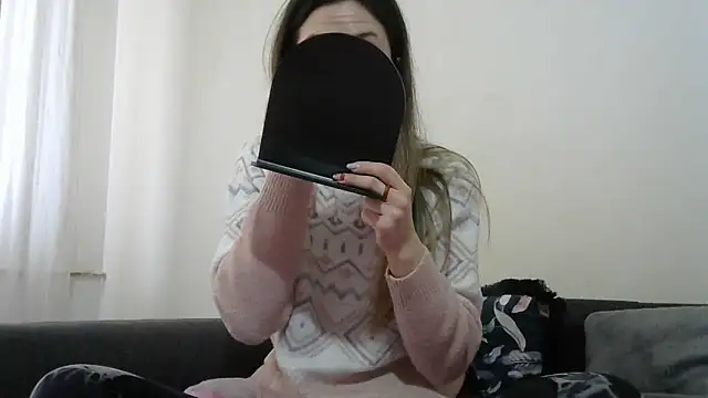 Erii18 online show from 3, 2, 2026