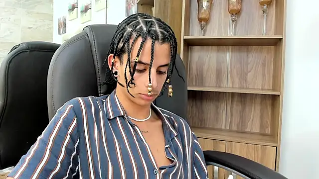 molly madisson  online show from 27, 2, 2026