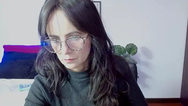 Juliana  lx online show from 21, 3, 2026