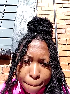 Sweethoneypot25 online show from 29, 6, 2026