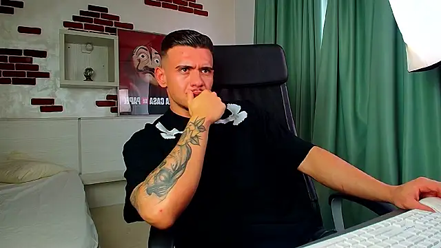 Snapshot of ElijahThorne chatting on 23, 3, 2026 ElijahThorne online show from 23, 3, 2026