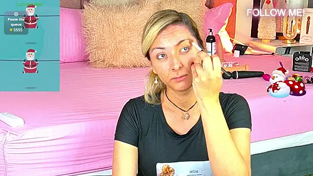 Lunitaa Diva online show from 22, 12, 2025