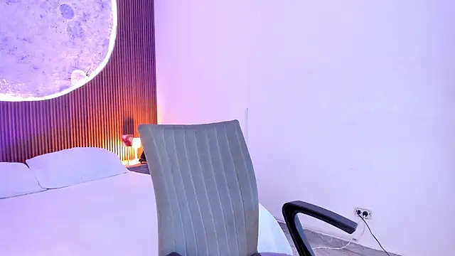 Snapshot of RenataMason chatting on 29, 5, 2026 RenataMason online show from 29, 5, 2026