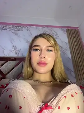 Snapshot of valeryfox__ chatting on 5, 12, 2025 valeryfox online show from 5, 12, 2025