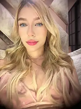 Snapshot of valeryfox__ chatting on 9, 6, 2026 valeryfox online show from 9, 6, 2026
