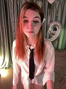 Snapshot of FannyRay chatting on 21, 12, 2025 FannyRay online show from 21, 12, 2025