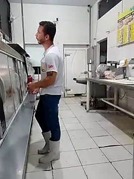 RobertoLuiz84 online show from 14, 3, 2026