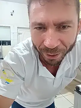 RobertoLuiz84 online show from 2, 5, 2026