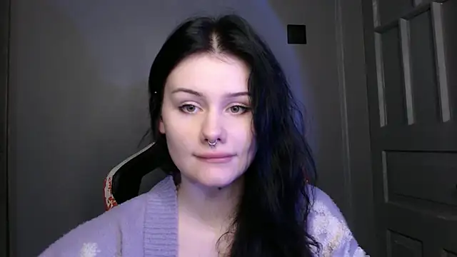 Moon raven online show from 2, 12, 2025