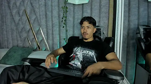 NicolaiKarav online show from 19, 4, 2026