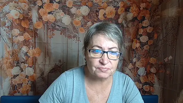 OlgaLuck online show from 4, 12, 2025