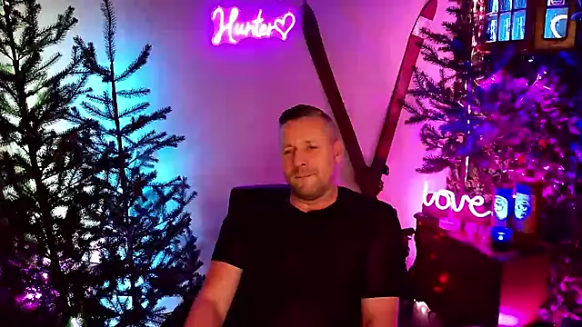 Hunter Fl online show from 5, 2, 2026