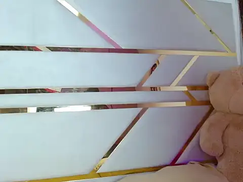 Snapshot of emiirosse chatting on 17, 12, 2025 emiirosse online show from 17, 12, 2025