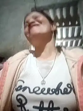 Snapshot of nangmo chatting on 2, 12, 2025 nangmo online show from 2, 12, 2025