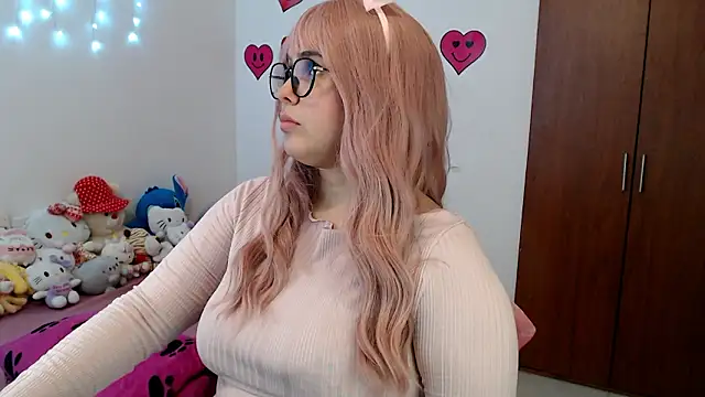 Snapshot of suckdreams19 chatting on 8, 2, 2026 suckdreams19 online show from 8, 2, 2026