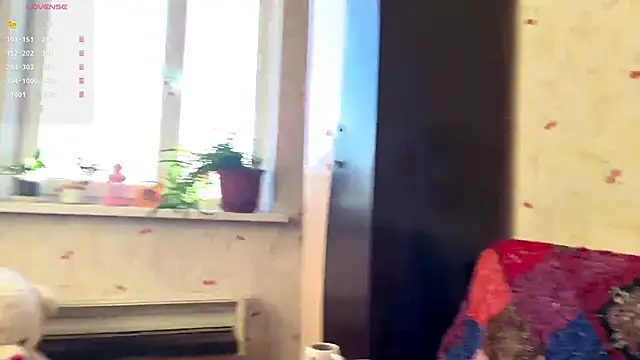 Snapshot of PaulaTisch chatting on 3, 3, 2026 PaulaTisch online show from 3, 3, 2026