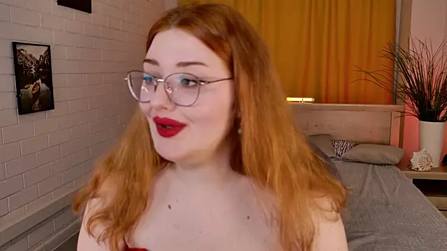 StaceyJensen online show from 11, 3, 2026