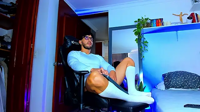 JotaCeliz online show from 4, 5, 2026