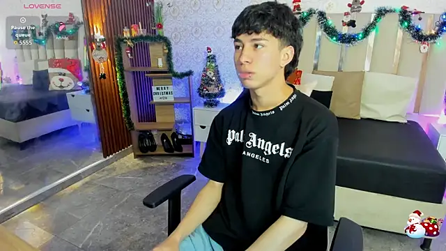 kaelwolf tay online show from 22, 12, 2025