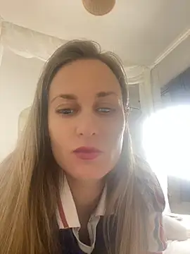 69 Degrees of Love online show from 19, 6, 2026
