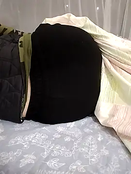 Snapshot of HanniZii chatting on 3, 2, 2026 HanniZii online show from 3, 2, 2026