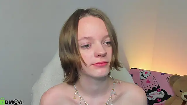 Olivia Riesz online show from 2, 6, 2026
