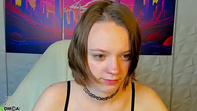 Olivia Riesz online show from 5, 6, 2026
